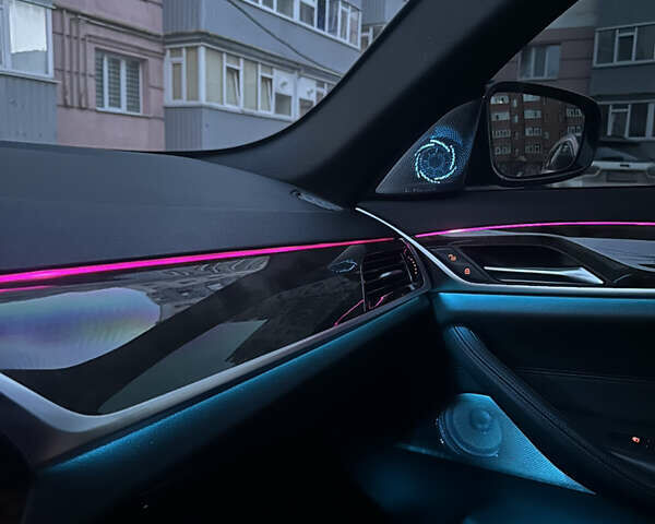 Синій БМВ 5 Серія, об'ємом двигуна 2 л та пробігом 80 тис. км за 28400 $, фото 24 на Automoto.ua