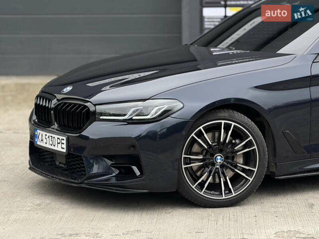 Синий БМВ 5 Серия, объемом двигателя 3 л и пробегом 140 тыс. км за 37500 $, фото 1 на Automoto.ua