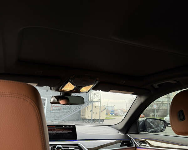 Синий БМВ 5 Серия, объемом двигателя 2 л и пробегом 122 тыс. км за 32500 $, фото 13 на Automoto.ua