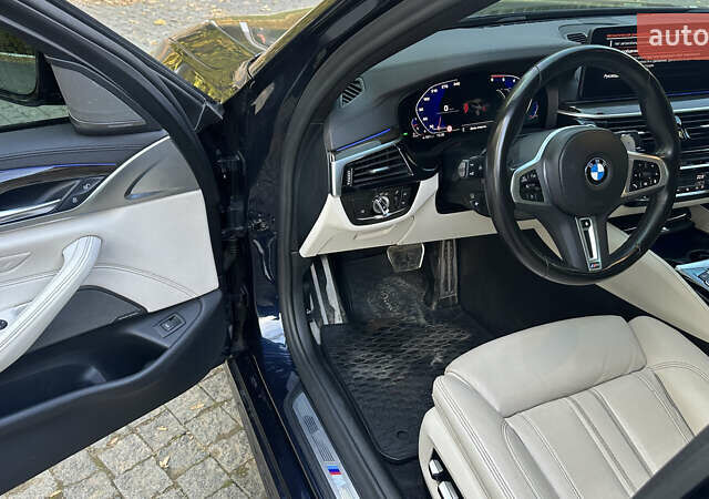 БМВ 5 Серия 2019 в Черновцах на Automoto.ua Синий БМВ 5 Серия, объемом двигателя 3 л и пробегом 137 тыс. км за 42000 $, фото 13 на Automoto.ua