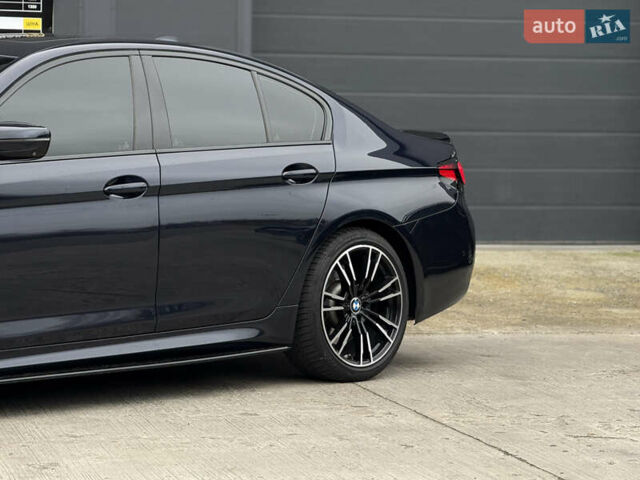 Синий БМВ 5 Серия, объемом двигателя 3 л и пробегом 140 тыс. км за 37500 $, фото 2 на Automoto.ua