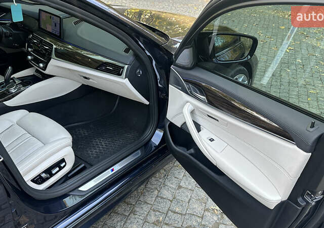 БМВ 5 Серия 2019 в Черновцах на Automoto.ua Синий БМВ 5 Серия, объемом двигателя 3 л и пробегом 137 тыс. км за 42000 $, фото 17 на Automoto.ua