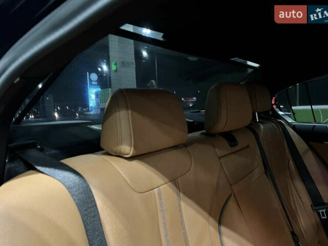 Синій БМВ 5 Серія, об'ємом двигуна 3 л та пробігом 70 тис. км за 55000 $, фото 5 на Automoto.ua