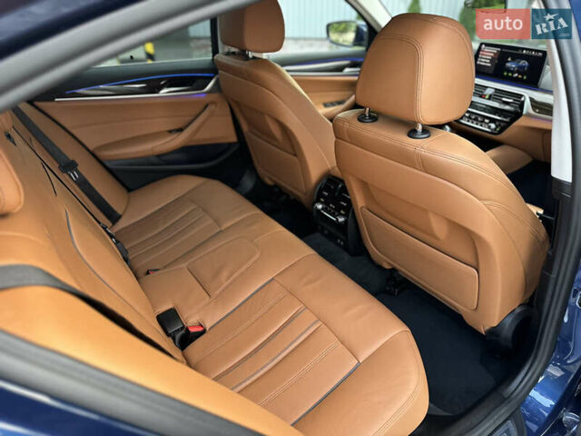 Синий БМВ 5 Серия, объемом двигателя 3 л и пробегом 246 тыс. км за 41500 $, фото 94 на Automoto.ua