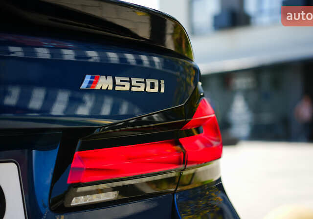 Синий БМВ 5 Серия, объемом двигателя 4.39 л и пробегом 69 тыс. км за 59000 $, фото 11 на Automoto.ua