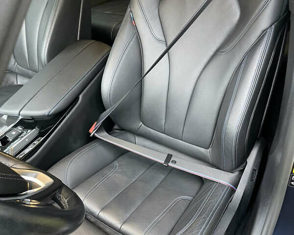 Синий БМВ 5 Серия, объемом двигателя 2 л и пробегом 82 тыс. км за 34000 $, фото 23 на Automoto.ua