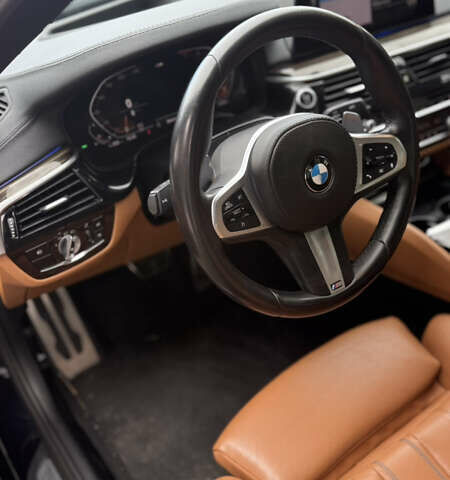 Синій БМВ 5 Серія, об'ємом двигуна 3 л та пробігом 97 тис. км за 45000 $, фото 12 на Automoto.ua