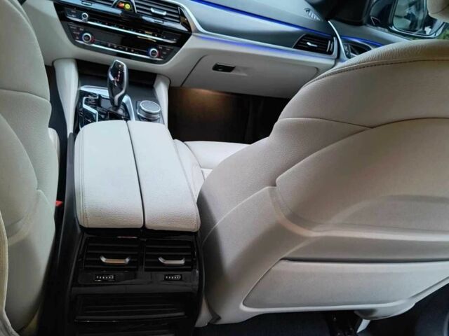 Синий БМВ 5 Серия, объемом двигателя 2 л и пробегом 84 тыс. км за 14200 $, фото 13 на Automoto.ua