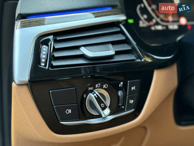 Синий БМВ 5 Серия, объемом двигателя 3 л и пробегом 246 тыс. км за 41500 $, фото 71 на Automoto.ua