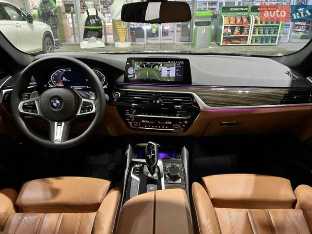 Синій БМВ 5 Серія, об'ємом двигуна 3 л та пробігом 70 тис. км за 55000 $, фото 3 на Automoto.ua