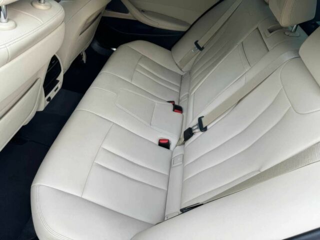 БМВ 5 Серия 2020 в Полтаве на Automoto.ua Синий БМВ 5 Серия, объемом двигателя 2 л и пробегом 33 тыс. км за 11500 $, фото 9 на Automoto.ua