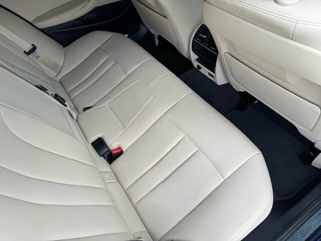 Синий БМВ 5 Серия, объемом двигателя 2 л и пробегом 41 тыс. км за 18900 $, фото 12 на Automoto.ua