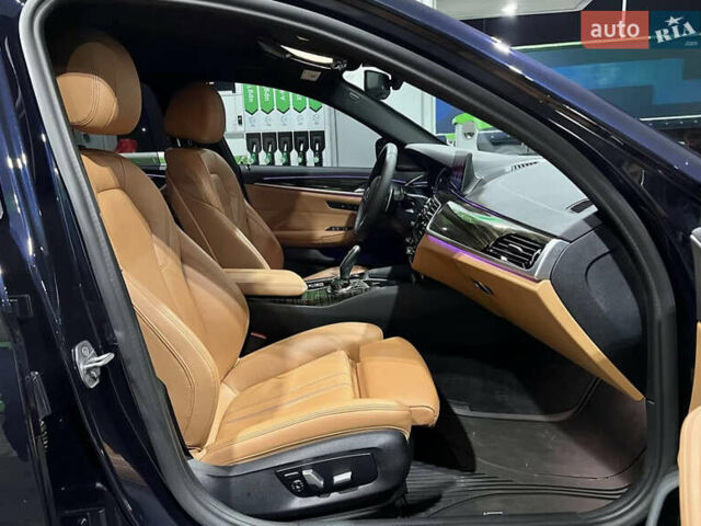 Синій БМВ 5 Серія, об'ємом двигуна 3 л та пробігом 70 тис. км за 55000 $, фото 1 на Automoto.ua