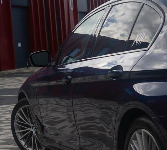 Синій БМВ 5 Серія, об'ємом двигуна 2 л та пробігом 58 тис. км за 42000 $, фото 20 на Automoto.ua