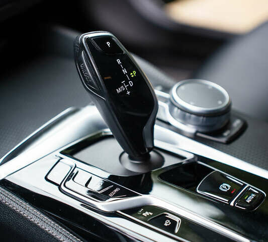 Синій БМВ 5 Серія, об'ємом двигуна 3 л та пробігом 173 тис. км за 55000 $, фото 29 на Automoto.ua