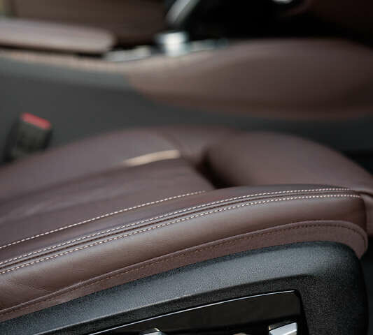 Синий БМВ 5 Серия, объемом двигателя 3 л и пробегом 87 тыс. км за 53000 $, фото 27 на Automoto.ua