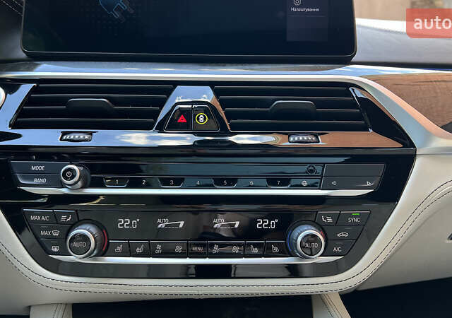 Синий БМВ 5 Серия, объемом двигателя 2 л и пробегом 55 тыс. км за 49900 $, фото 24 на Automoto.ua