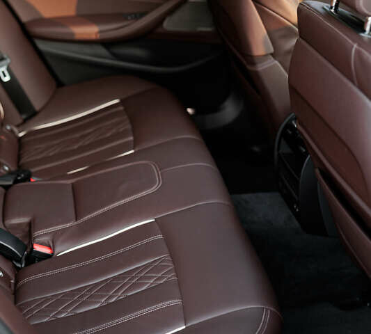 Синий БМВ 5 Серия, объемом двигателя 3 л и пробегом 87 тыс. км за 53000 $, фото 33 на Automoto.ua