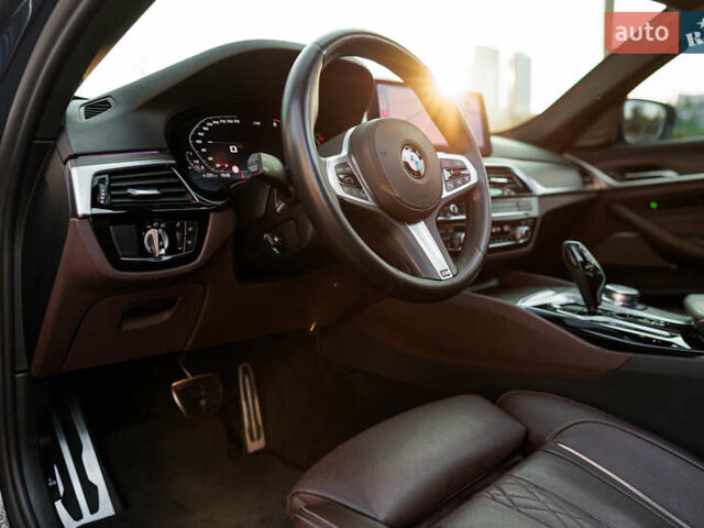 Синий БМВ 5 Серия, объемом двигателя 3 л и пробегом 87 тыс. км за 53000 $, фото 24 на Automoto.ua