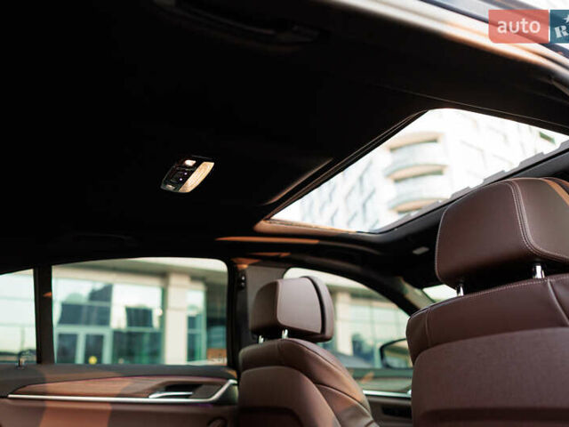 Синий БМВ 5 Серия, объемом двигателя 3 л и пробегом 87 тыс. км за 53000 $, фото 29 на Automoto.ua