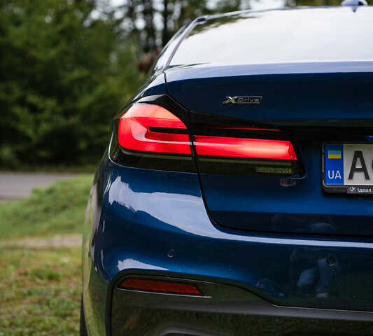 Синій БМВ 5 Серія, об'ємом двигуна 3 л та пробігом 173 тис. км за 55000 $, фото 25 на Automoto.ua