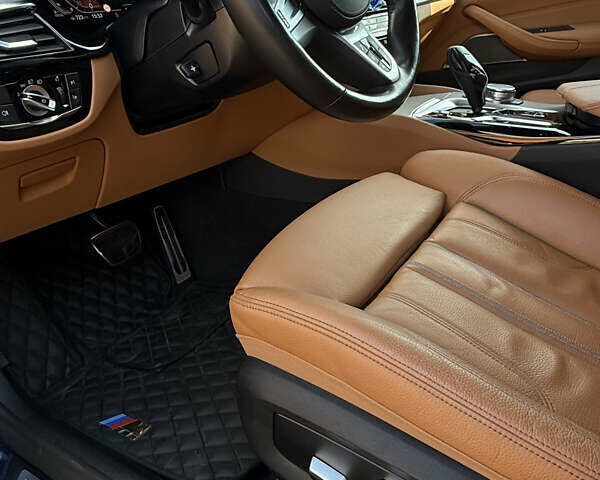 Синий БМВ 5 Серия, объемом двигателя 2.99 л и пробегом 89 тыс. км за 71000 $, фото 45 на Automoto.ua