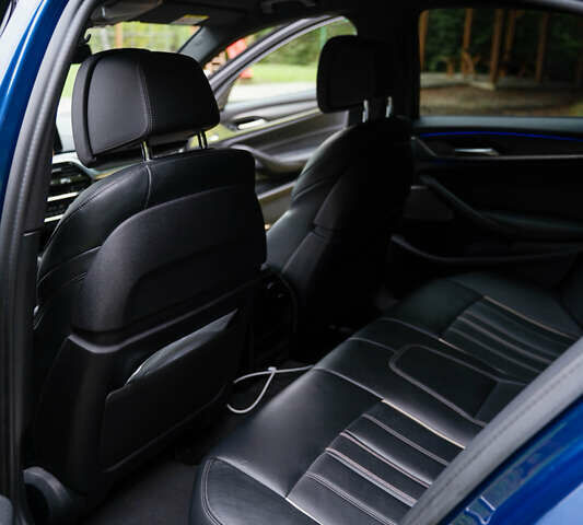 Синій БМВ 5 Серія, об'ємом двигуна 3 л та пробігом 173 тис. км за 55000 $, фото 28 на Automoto.ua