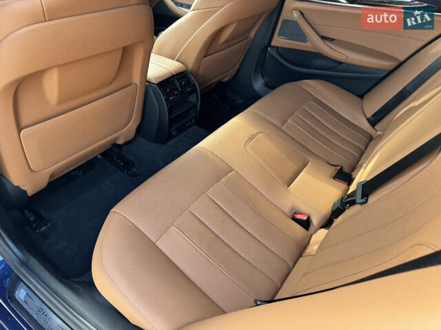 Синий БМВ 5 Серия, объемом двигателя 2 л и пробегом 30 тыс. км за 41000 $, фото 25 на Automoto.ua