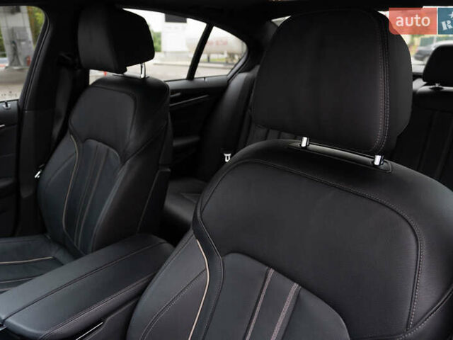 Синій БМВ 5 Серія, об'ємом двигуна 4.39 л та пробігом 63 тис. км за 77000 $, фото 30 на Automoto.ua