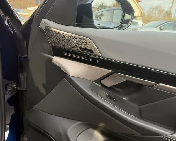 Синий БМВ 5 Серия, объемом двигателя 2 л и пробегом 33 тыс. км за 86900 $, фото 7 на Automoto.ua