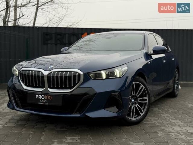 Синий БМВ 5 Серия, объемом двигателя 2 л и пробегом 38 тыс. км за 69700 $, фото 2 на Automoto.ua