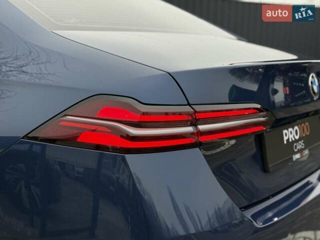 Синий БМВ 5 Серия, объемом двигателя 2 л и пробегом 38 тыс. км за 69700 $, фото 18 на Automoto.ua