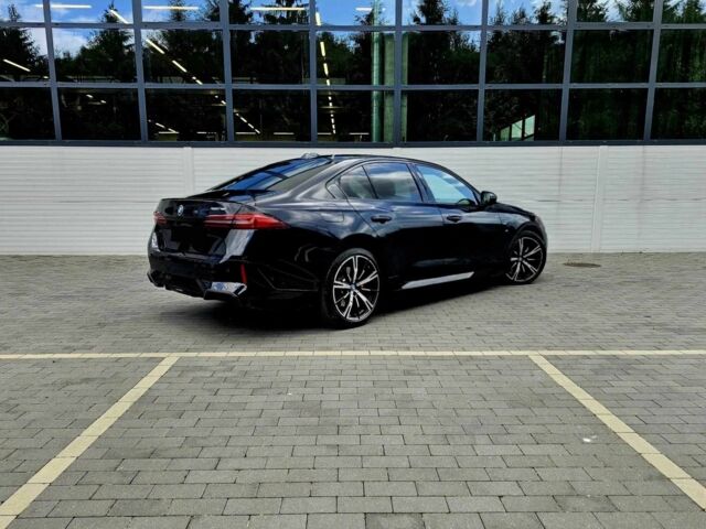 БМВ 5 Серия 2025 в Черновцах на Automoto.ua Синий БМВ 5 Серия, объемом двигателя 0 л и пробегом 2 тыс. км за 28000 $, фото 6 на Automoto.ua