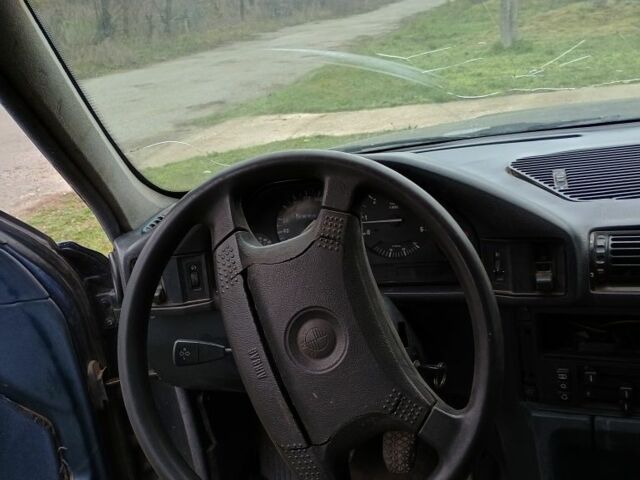 Синій БМВ 5 Серія, об'ємом двигуна 2.5 л та пробігом 100 тис. км за 1150 $, фото 5 на Automoto.ua