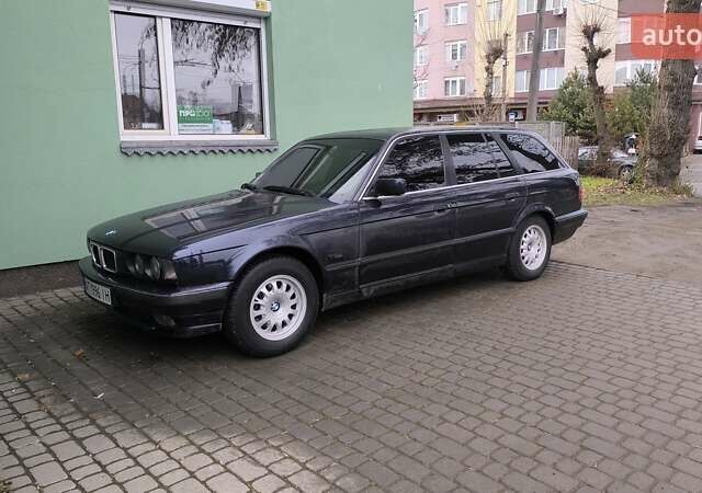 Синий БМВ 5 Серия, объемом двигателя 2.5 л и пробегом 335 тыс. км за 4555 $, фото 22 на Automoto.ua