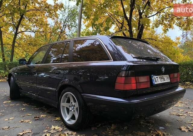 Синий БМВ 5 Серия, объемом двигателя 2.5 л и пробегом 335 тыс. км за 4555 $, фото 7 на Automoto.ua