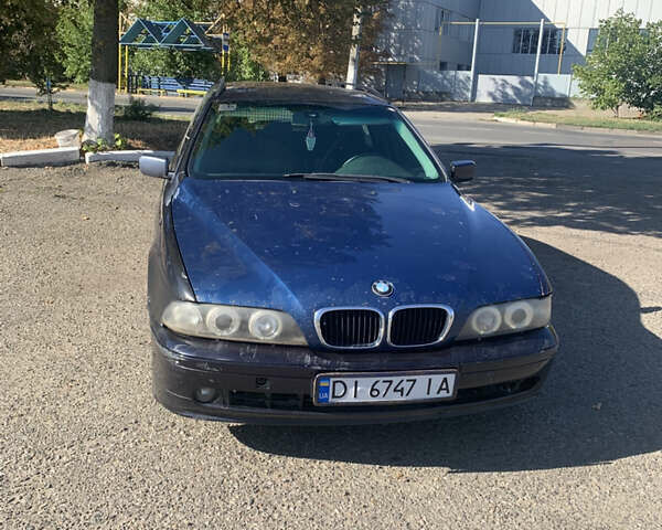 Синій БМВ 5 Серія, об'ємом двигуна 2.5 л та пробігом 352 тис. км за 3200 $, фото 1 на Automoto.ua