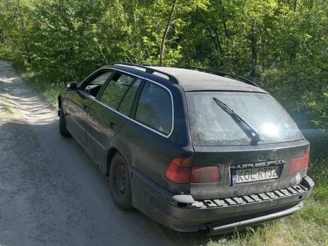 Синій БМВ 5 Серія, об'ємом двигуна 2.5 л та пробігом 230 тис. км за 728 $, фото 1 на Automoto.ua