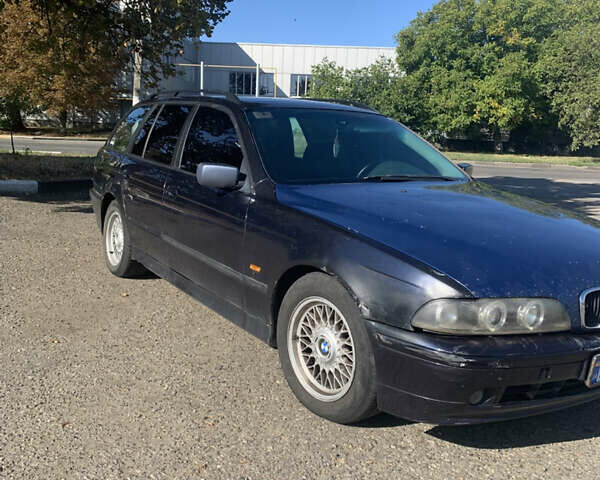 Синій БМВ 5 Серія, об'ємом двигуна 2.5 л та пробігом 352 тис. км за 3200 $, фото 7 на Automoto.ua