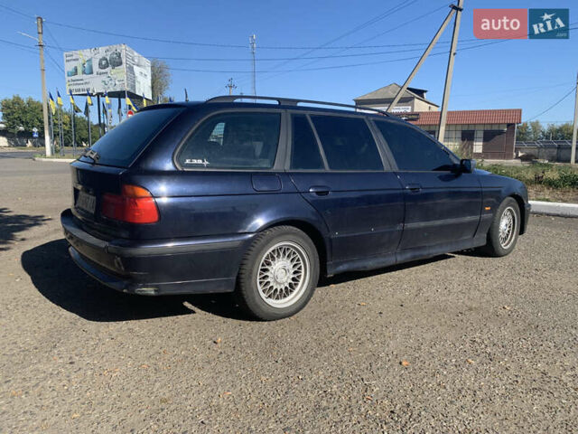 Синій БМВ 5 Серія, об'ємом двигуна 2.5 л та пробігом 352 тис. км за 3200 $, фото 6 на Automoto.ua