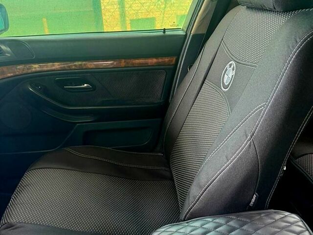 Синий БМВ 5 Серия, объемом двигателя 2.5 л и пробегом 450 тыс. км за 3500 $, фото 12 на Automoto.ua