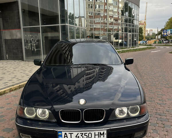 Синий БМВ 5 Серия, объемом двигателя 1.99 л и пробегом 329 тыс. км за 2899 $, фото 2 на Automoto.ua