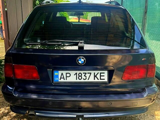 Синий БМВ 5 Серия, объемом двигателя 2.5 л и пробегом 450 тыс. км за 3500 $, фото 3 на Automoto.ua