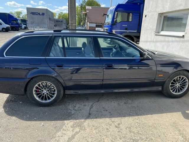 Синий БМВ 5 Серия, объемом двигателя 2.5 л и пробегом 393 тыс. км за 8000 $, фото 5 на Automoto.ua