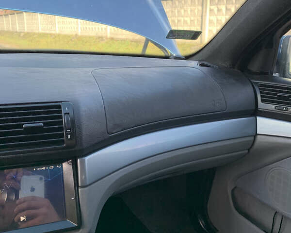 Синій БМВ 5 Серія, об'ємом двигуна 1.95 л та пробігом 300 тис. км за 3450 $, фото 13 на Automoto.ua