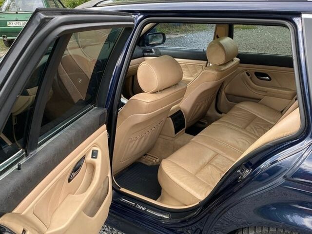 Синій БМВ 5 Серія, об'ємом двигуна 3 л та пробігом 509 тис. км за 3800 $, фото 7 на Automoto.ua