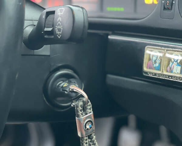 Синий БМВ 5 Серия, объемом двигателя 2.5 л и пробегом 367 тыс. км за 3850 $, фото 22 на Automoto.ua