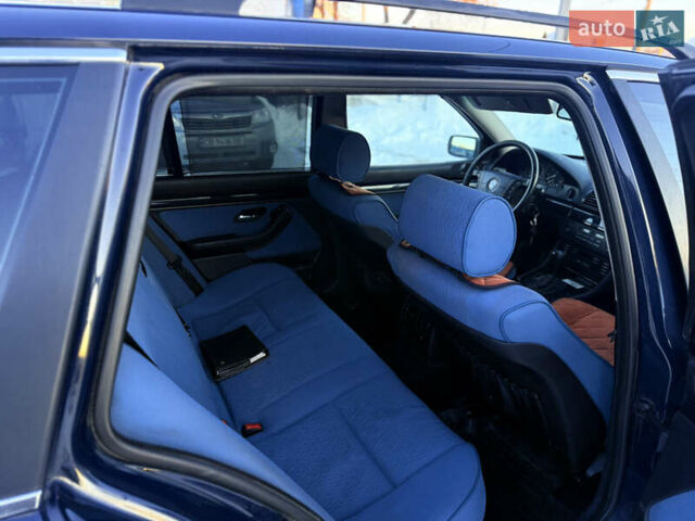 Синій БМВ 5 Серія, об'ємом двигуна 3 л та пробігом 380 тис. км за 3900 $, фото 10 на Automoto.ua