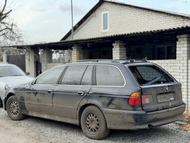 Синій БМВ 5 Серія, об'ємом двигуна 0 л та пробігом 300 тис. км за 1500 $, фото 1 на Automoto.ua