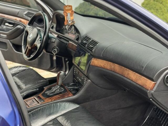 Синий БМВ 5 Серия, объемом двигателя 2.9 л и пробегом 330 тыс. км за 5500 $, фото 11 на Automoto.ua